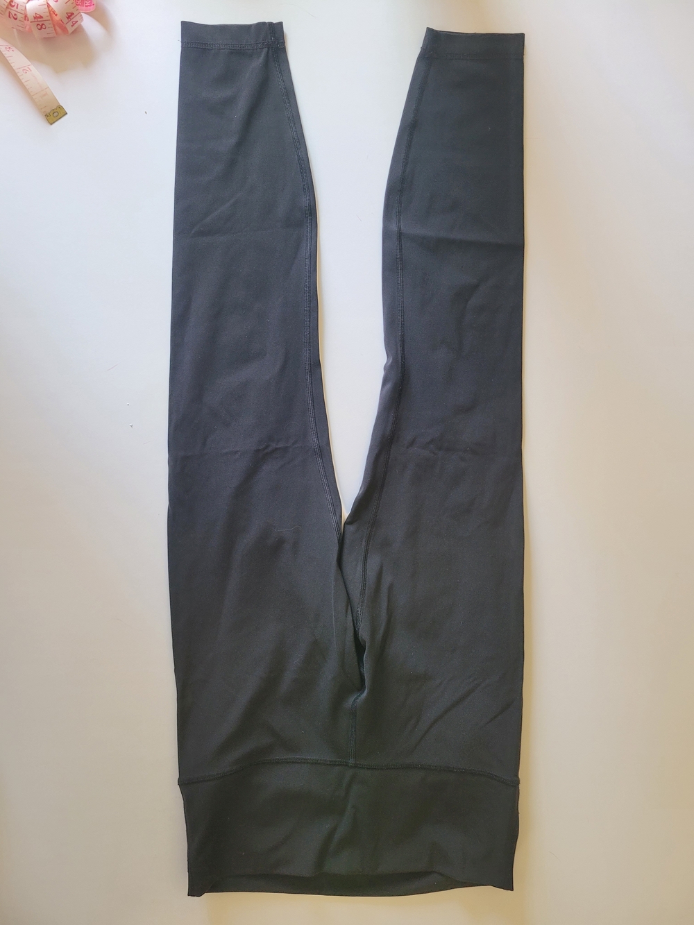 Lululemon Wunder Under Black Size 8